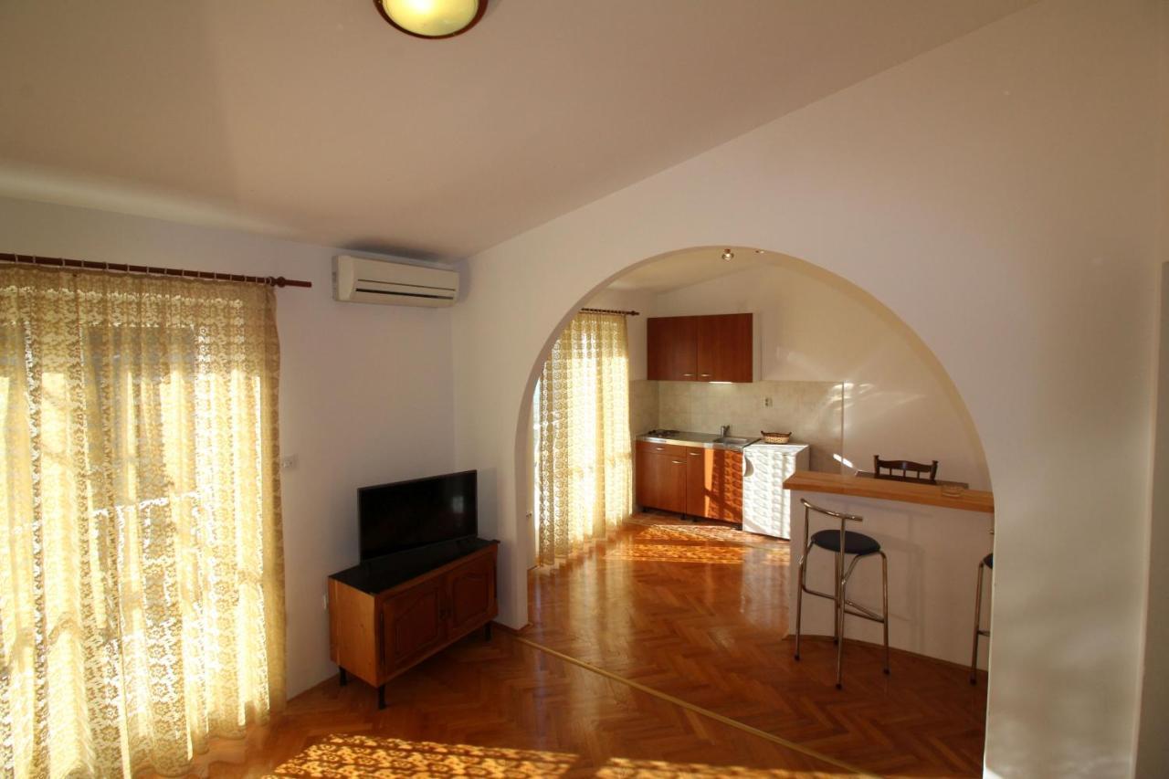 Apartament Makarska Centre & Free Private Parking Zewnętrze zdjęcie