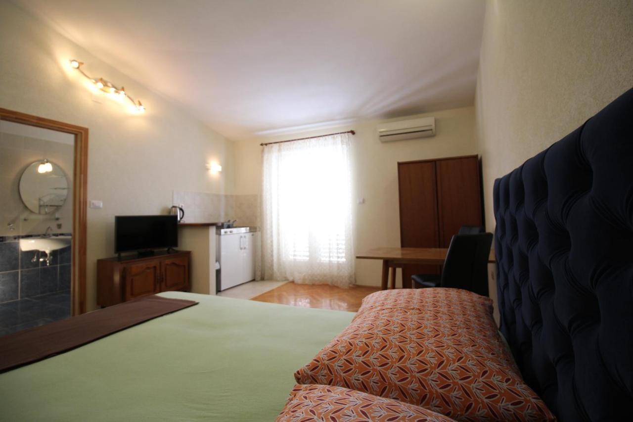 Apartament Makarska Centre & Free Private Parking Zewnętrze zdjęcie